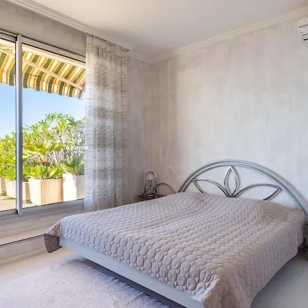Apartment Les Balcons D'eze By Interhome *